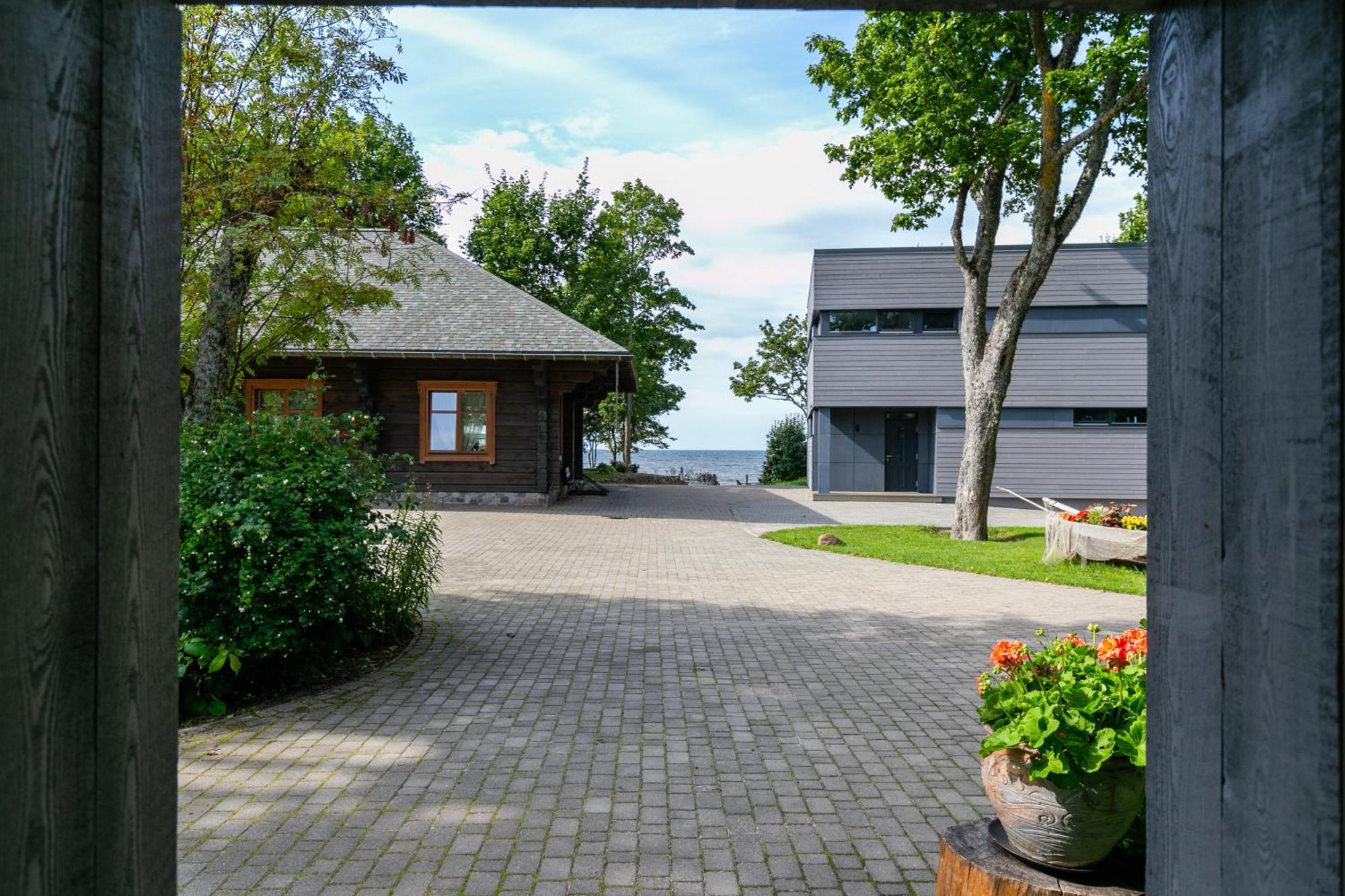 Hotel Laucu Akmens Skulte  Zimmer foto